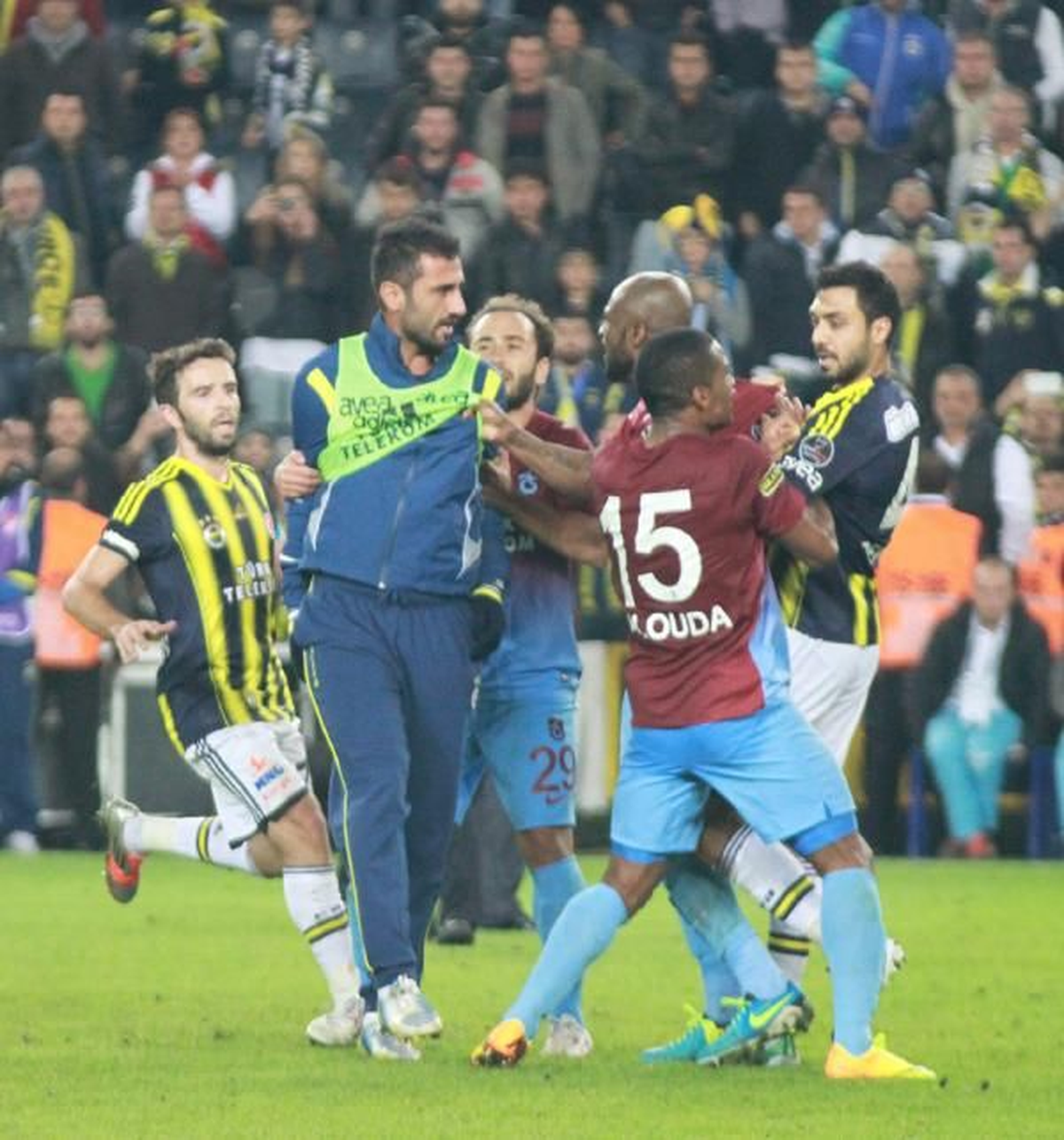 Fenerbahçe Trabzonspor Maçının Ardından Yaşanan Olaylar