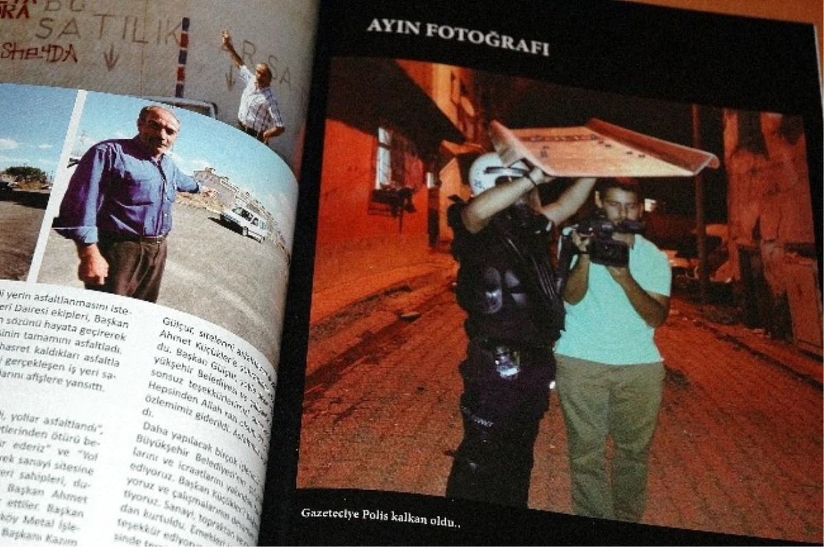 Gazeteciye, Polis Kalkanı Koruması Ayın Fotoğrafı Seçildi