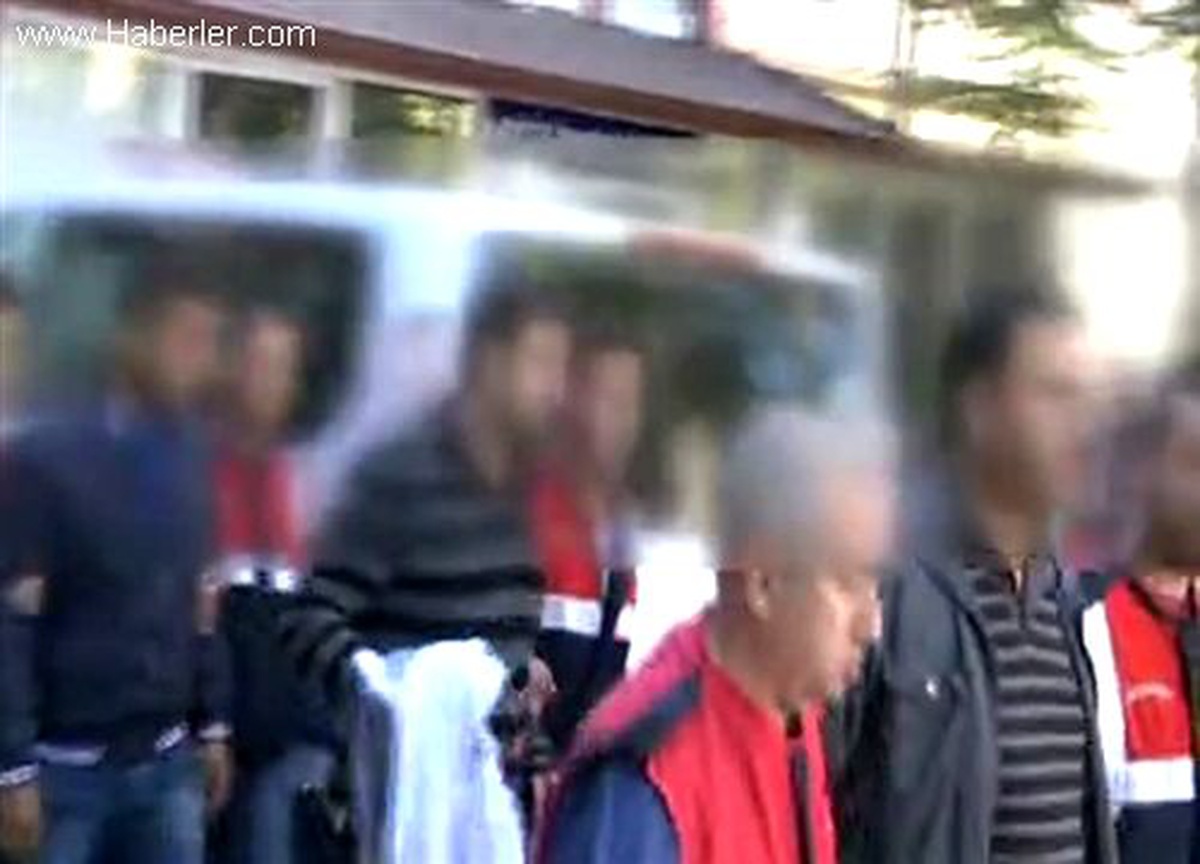 Gaziantep merkezli 13 ilde "yasa dışı bahis" operasyonu