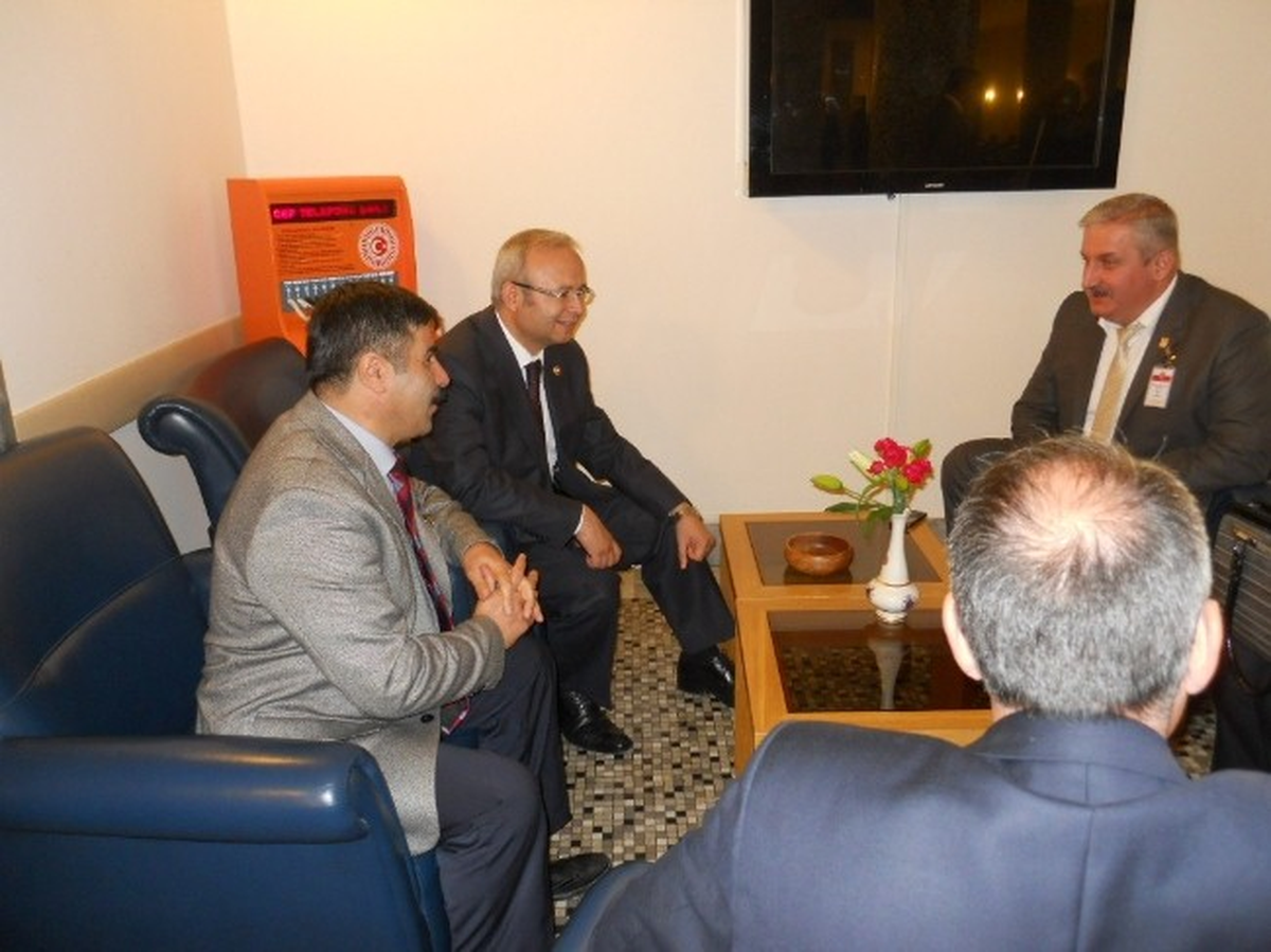 İl Müdürlerinden Vekil Candan\'a Ziyaret