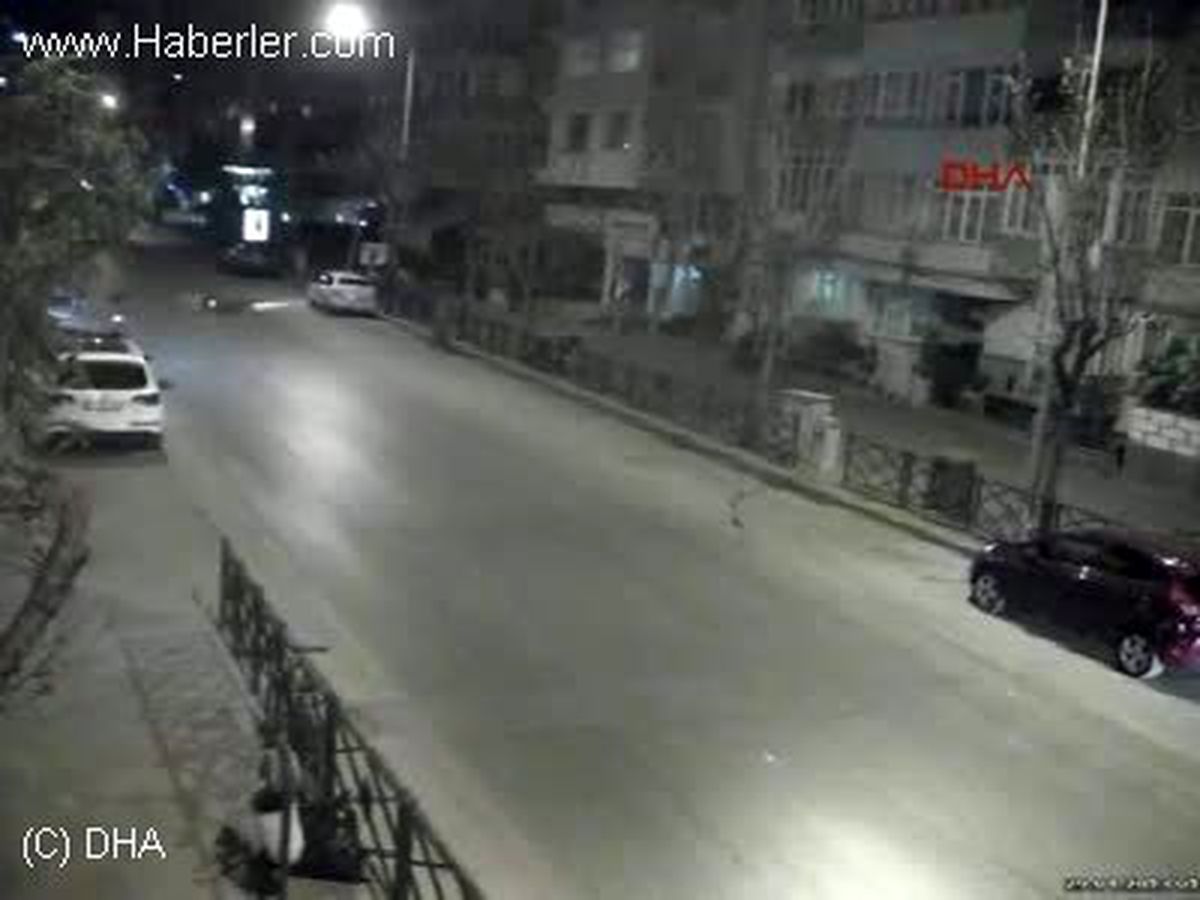 İlginç Kaza Görüntüleri Mobesede