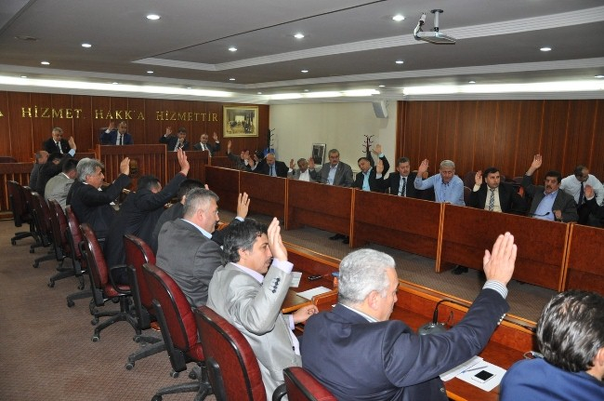 İnegöl Belediyesi\'nin 2014 Yılı Performans Programı Oy Çokluğu ile Kabul Edildi