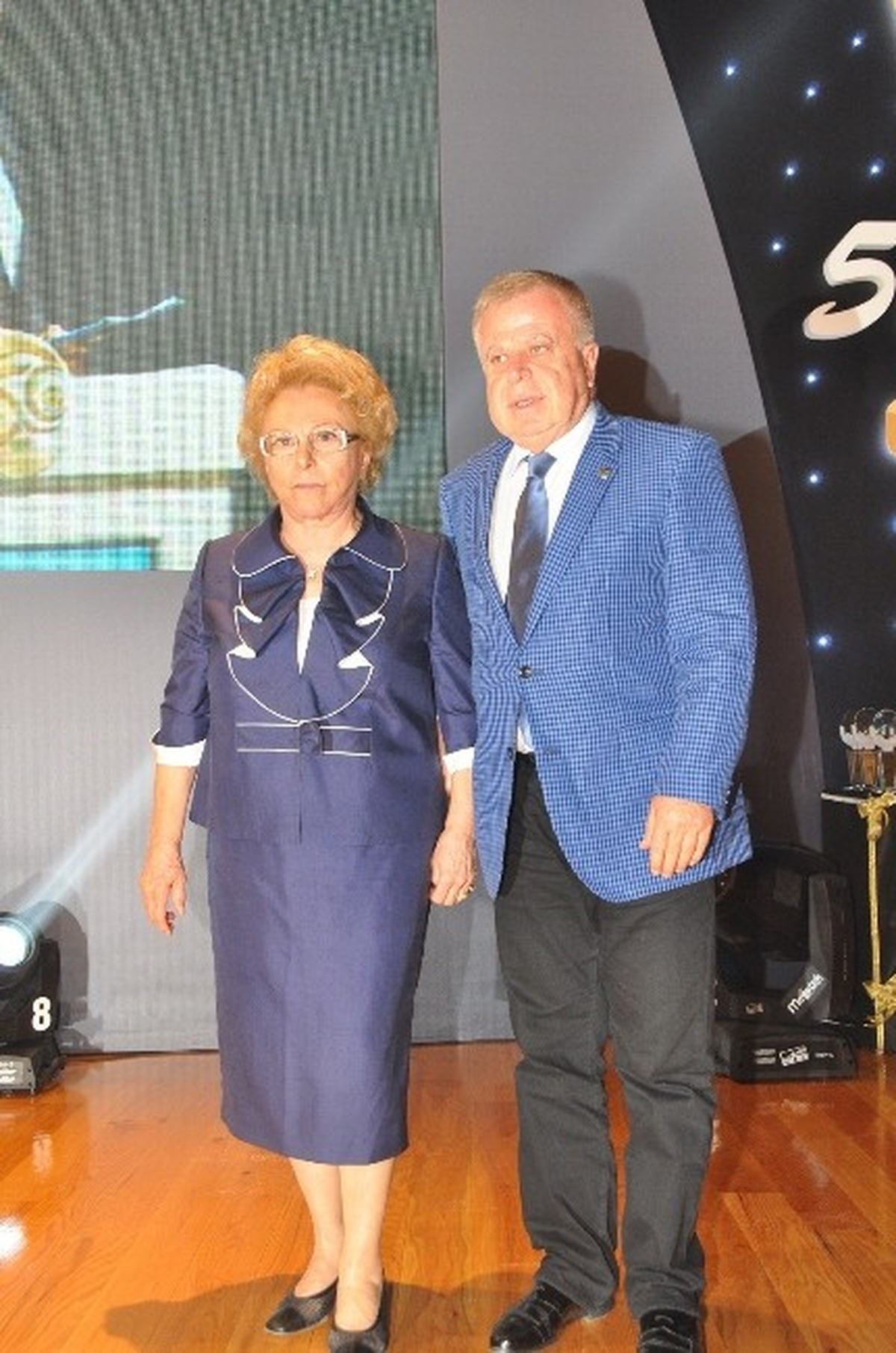 Nüket Ersoy\'a Okan Üniversitesinden Teşekkür Plaketi