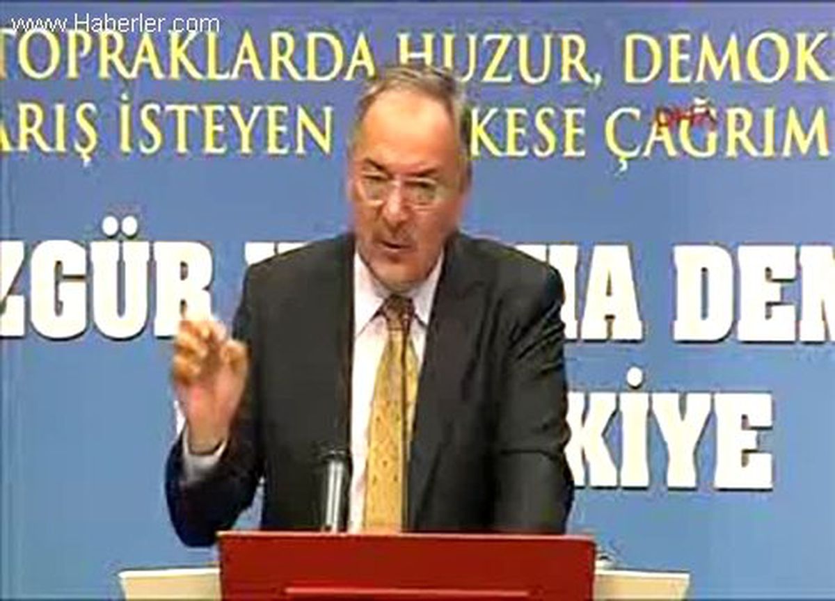4haluk Koç : Karar, Tesadüf veya İhtimaller Kavramıyla İzah Edilemez"