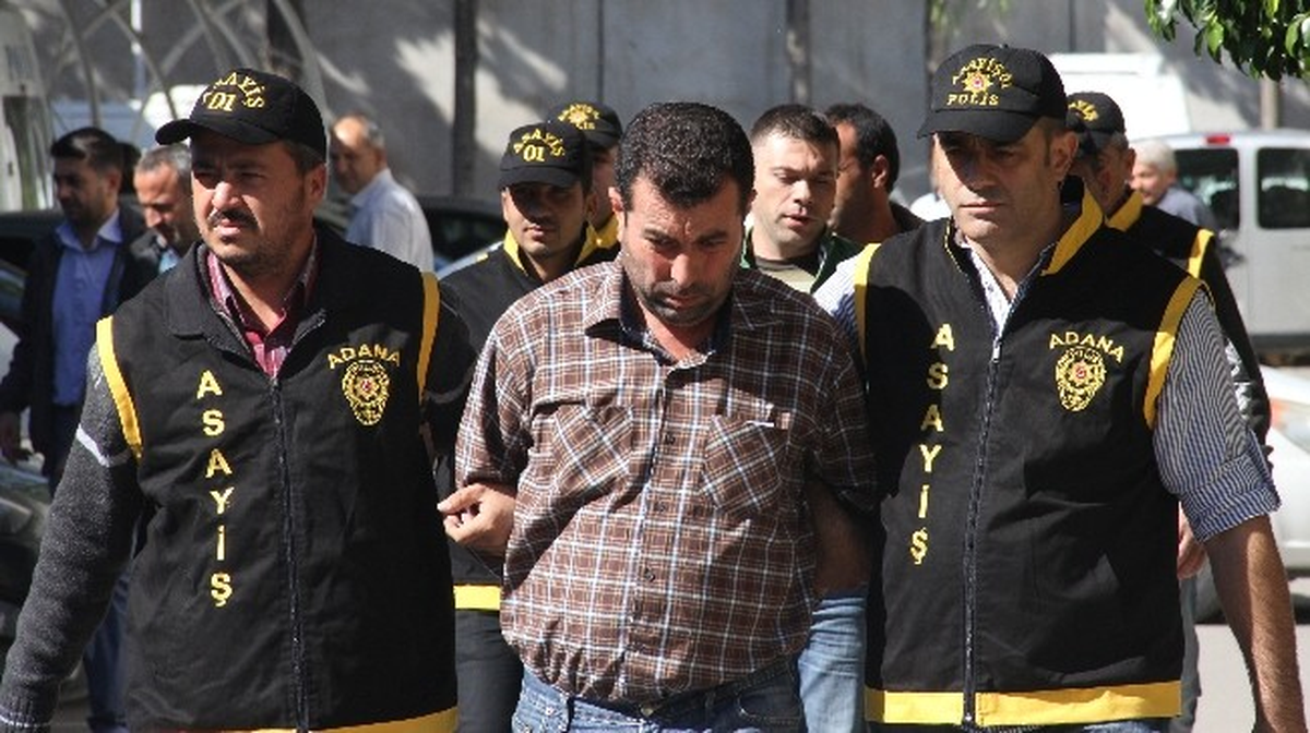 5 Yıl Hapisle Aranan Hükümlü Kurbanlık Satarken Yakalandı