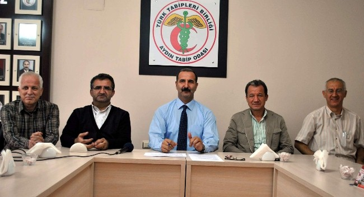 Atay; "Performans Bir Halk Sağlığı Sorunudur"