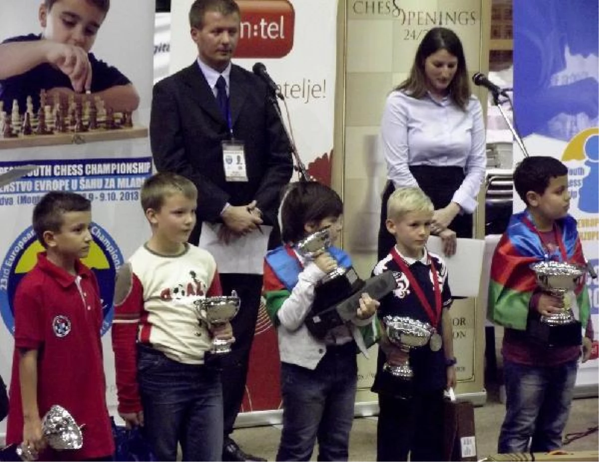 Avrupa Satranç Şampiyonası\'nda Aydınçelebi\'den Altın Madalya
