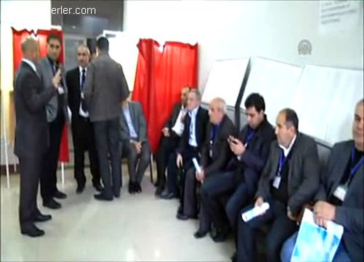 Azerbaycan\'da cumhurbaşkanı seçimi