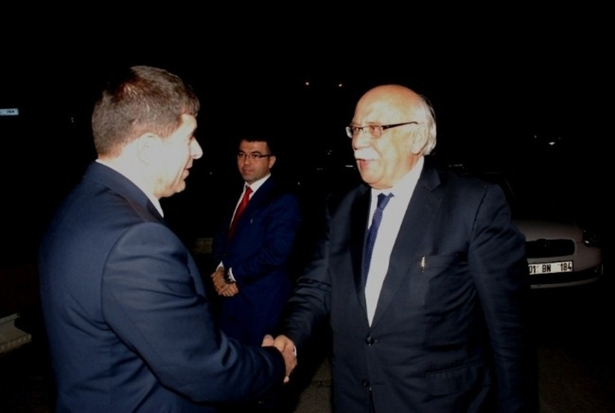 Bakan Avcı\'dan Milli Eğitim Müdürüne Öğretmen Uyarısı