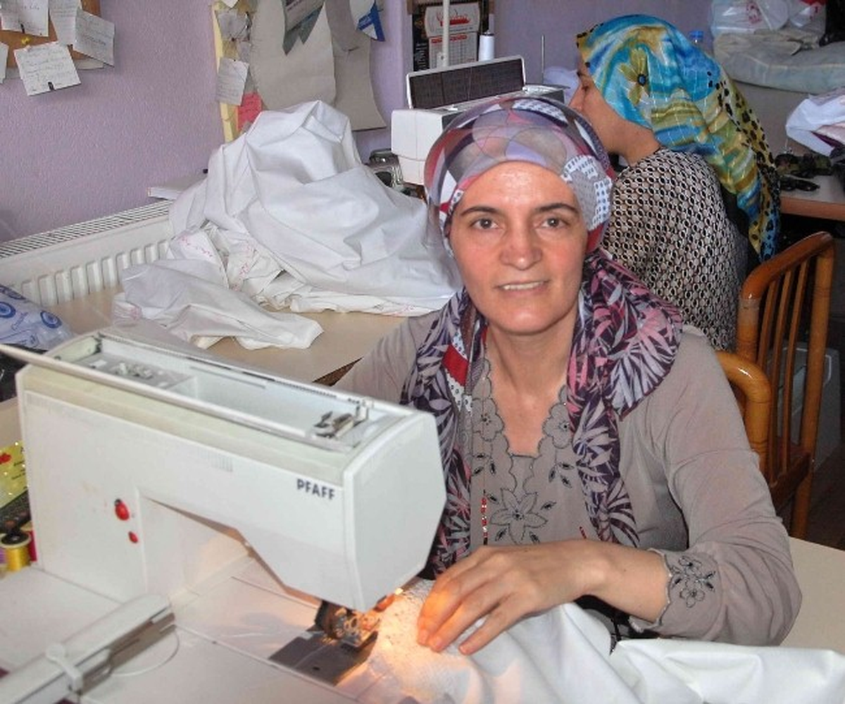 Bayram Alışverişi Simavlı Esnafın Yüzünü Güldürdü