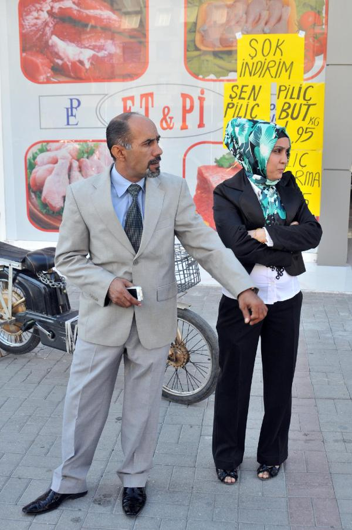 Çanta Çalındı, Nikah Ertelendi