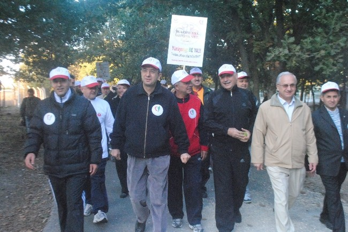 Çerkezköylüler Sağlıklı Yaşam İçin Yürüdü