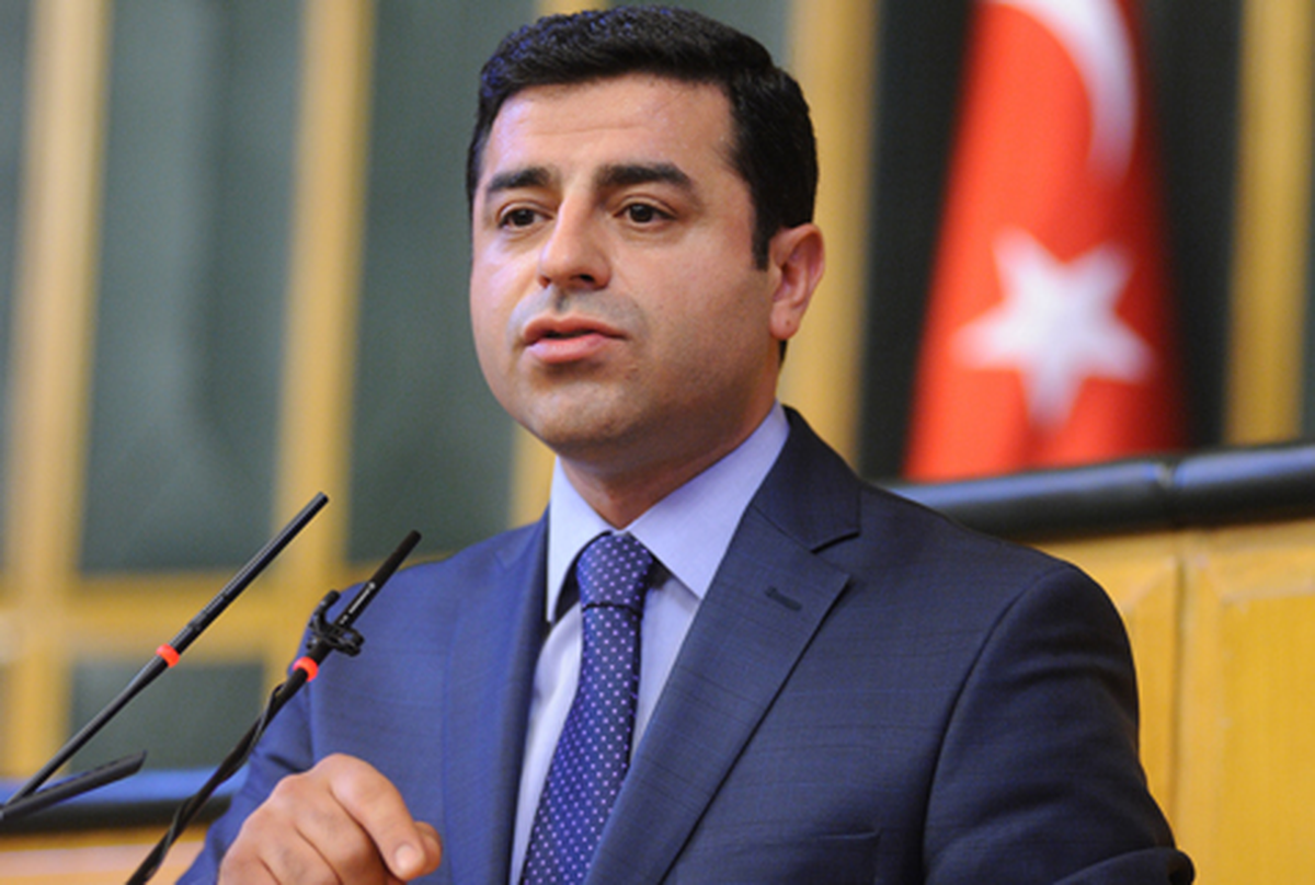 Demirtaş, Burnundan Operasyon Geçirecek