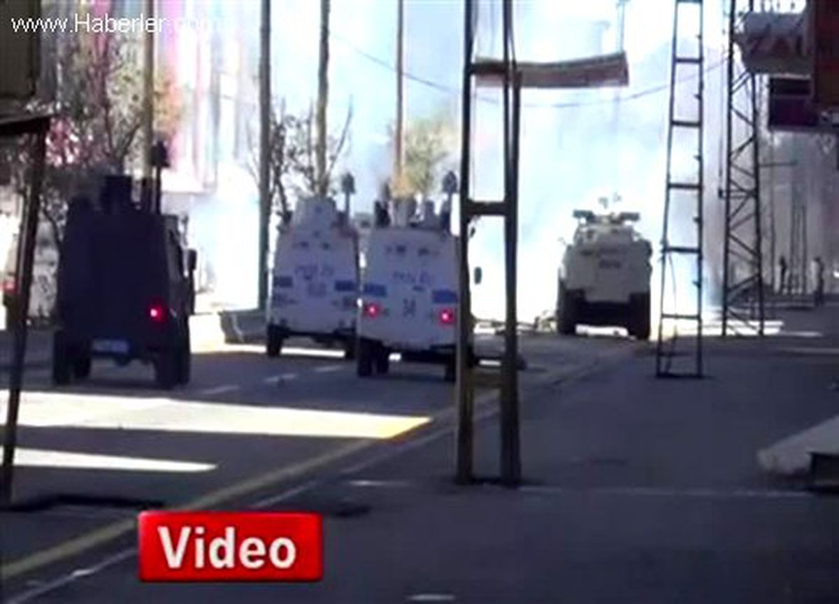 Hakkari\'de Öcalan Gerginliği