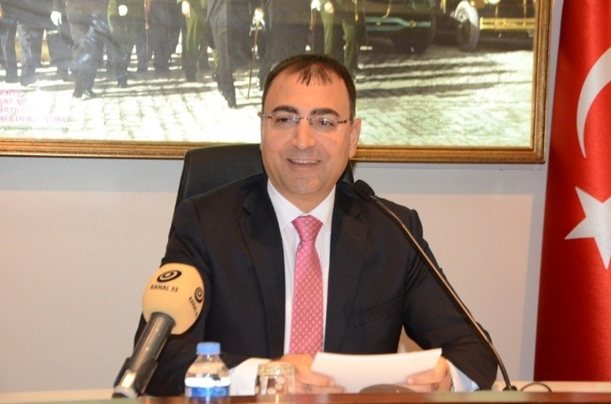 İzmir\'de 2013 Yatırımının Aslan Payı Yatırıma