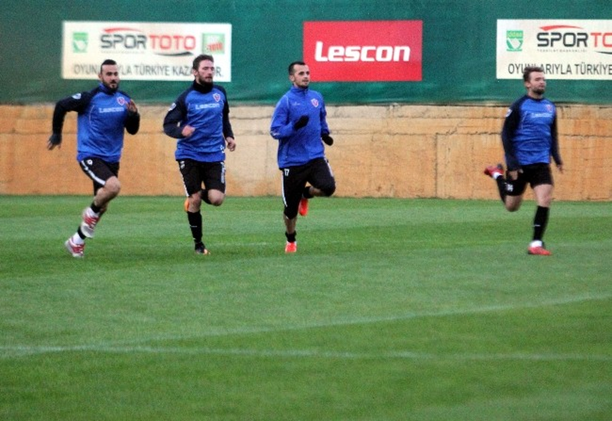 Karabükspor\'da Galatasaray Maçı Hazırlıkları Başladı