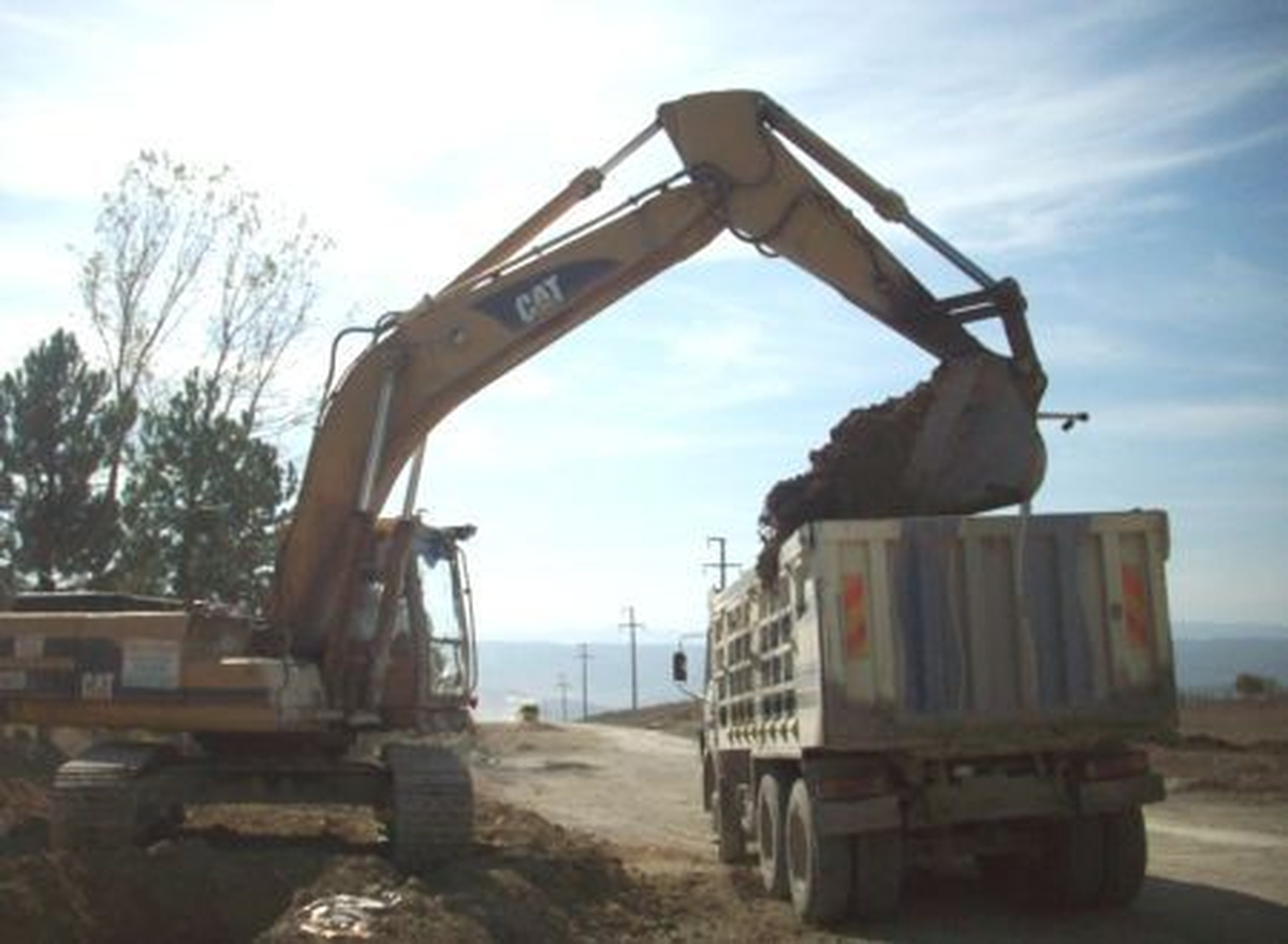 Kavak\'ta Yol Yapım Çalışmaları