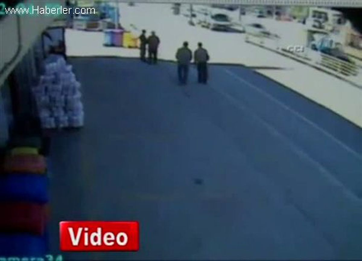 Kocaeli\'nde Feci Kaza