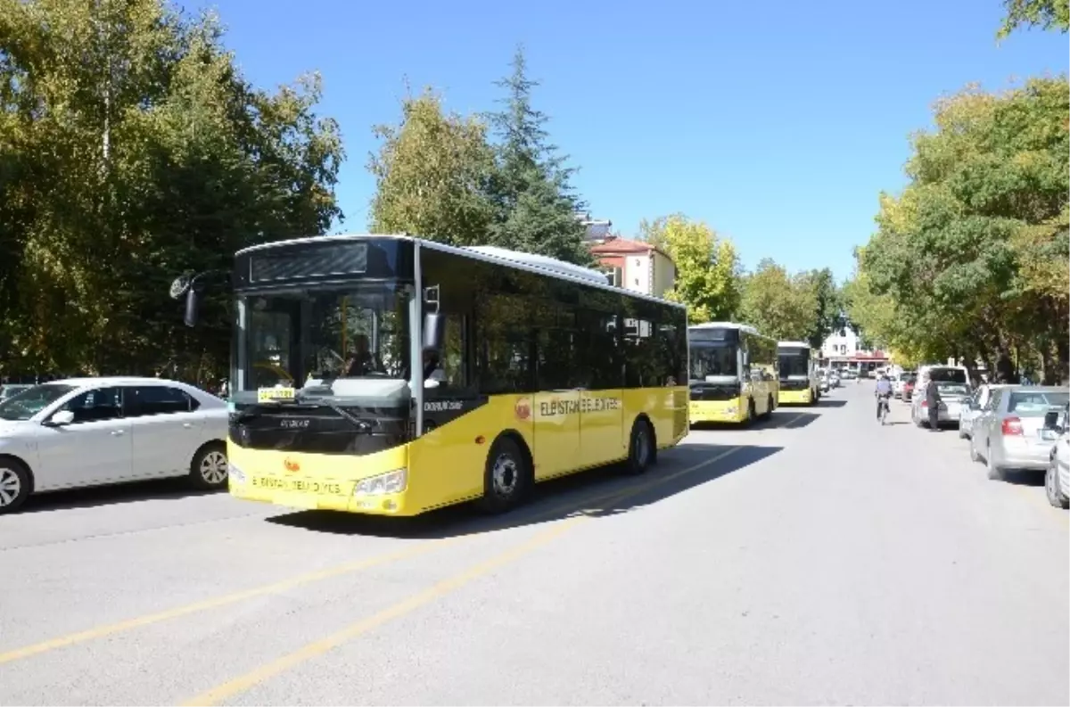 Küçük: 'Bizim Hizmet Anlayışımızda Sınır Yok'