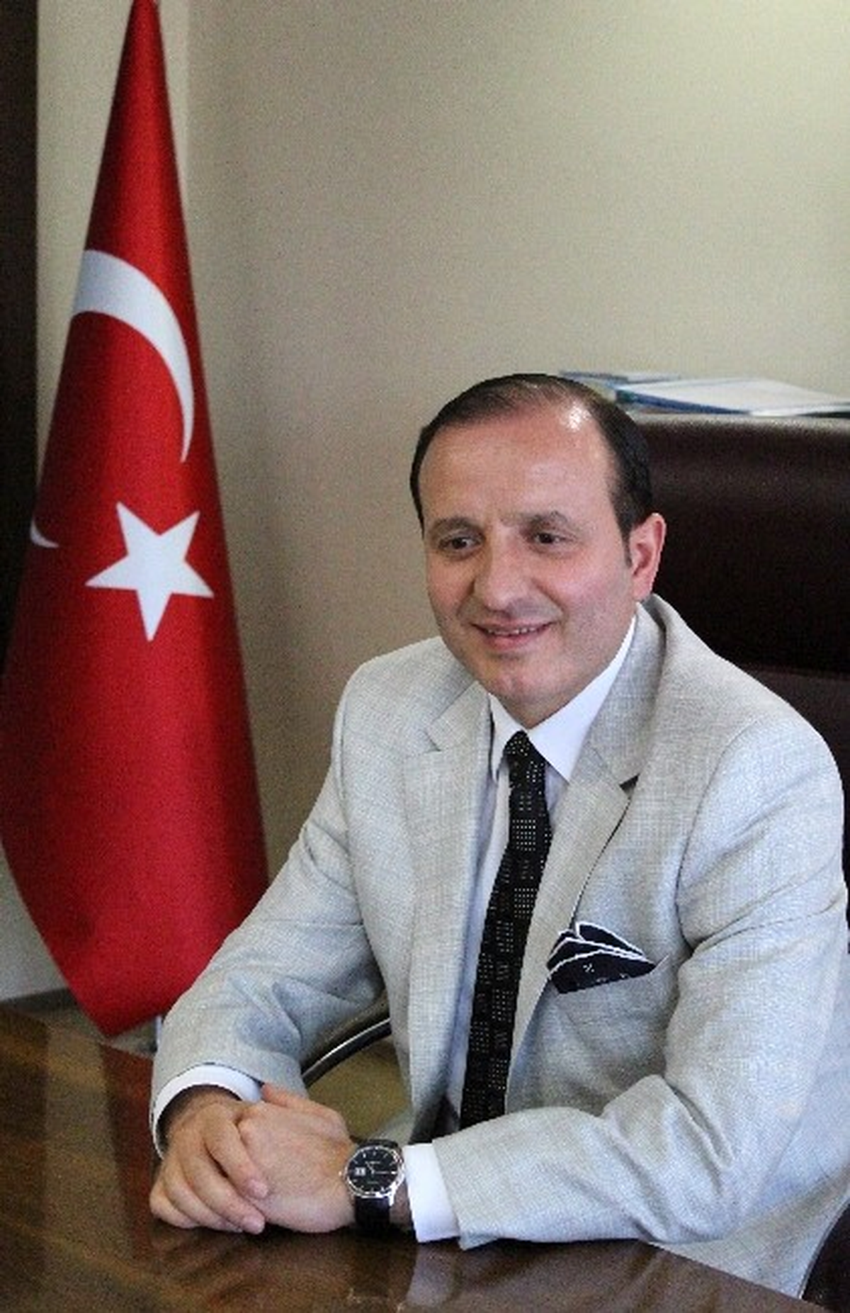 Küçükler: "Ak Parti Birliğin Simgesidir."