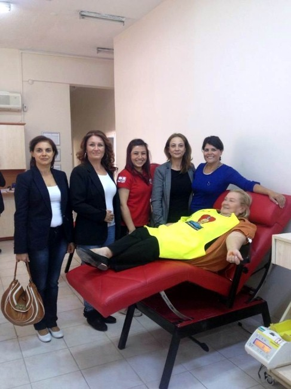 Lions Dünya Hizmet Günü\'nü Kan Bağışıyla Kutladılar