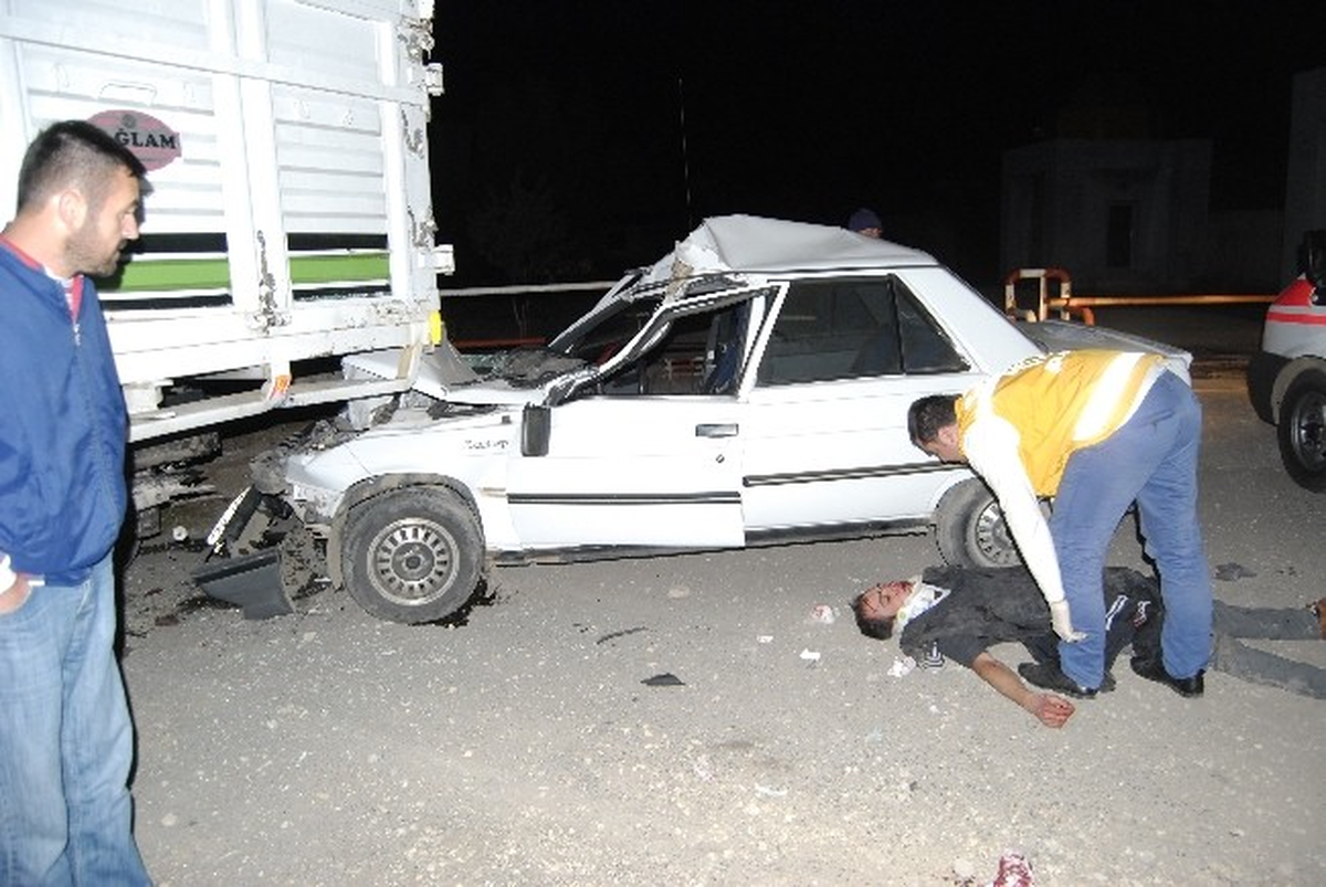 Malkara\'da Trafik Kazası: 2 Yaralı