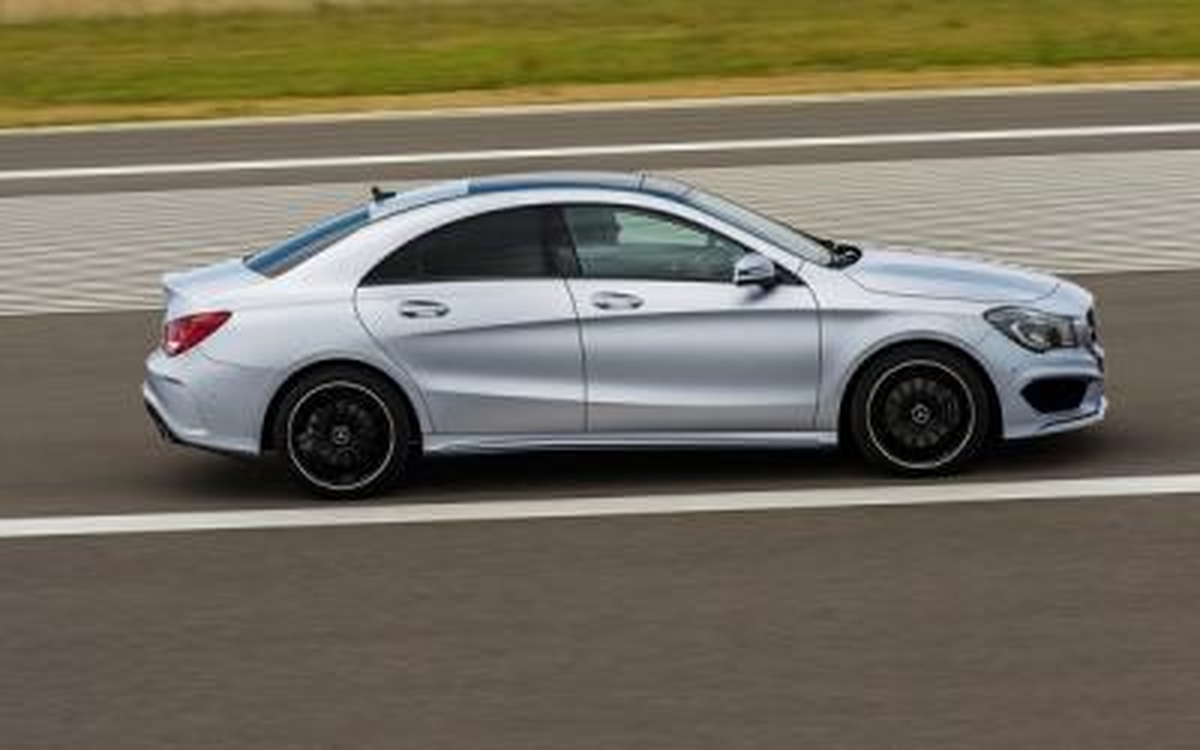 Mercedes-Benz A ve Cla Serisi\'ne Yeni Versiyonlar Eklendi