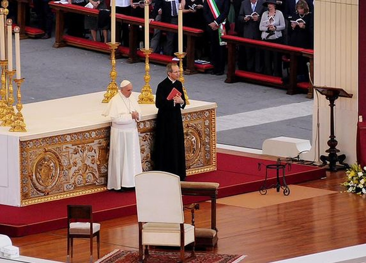 Papa Franciscus\'tan, Ortadoğu İçin Barış Duası Çağrısı