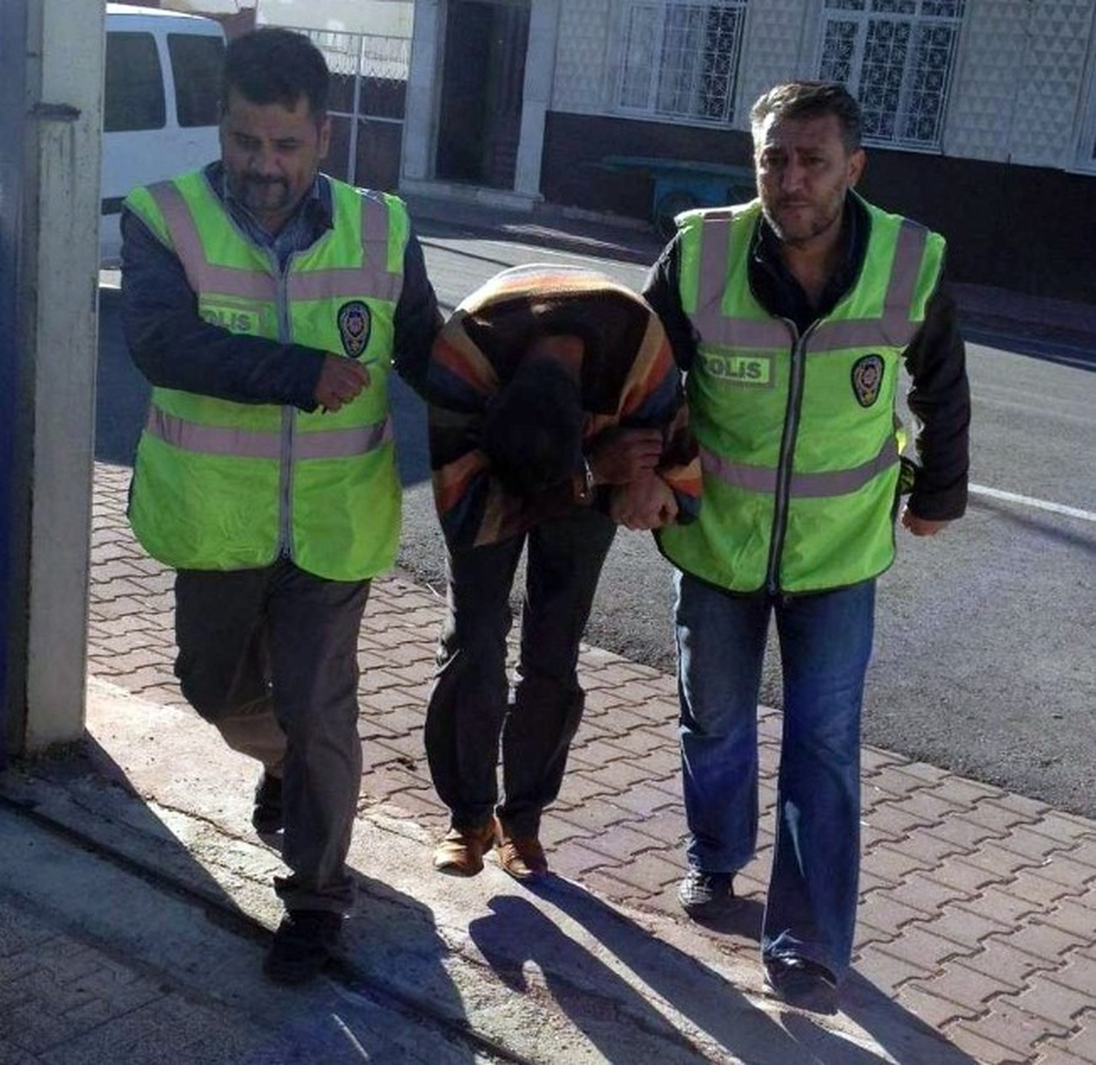 Rögar Kapağı Hırsızı Bu Kez Tutuklandı
