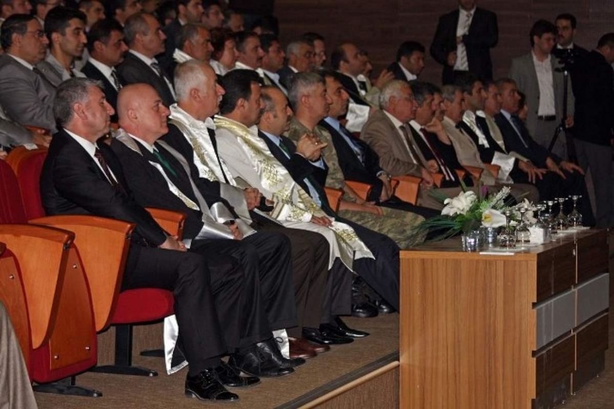 Siirt Üniversitesi\'nin Akademik Yılı Açılışı Yapıldı