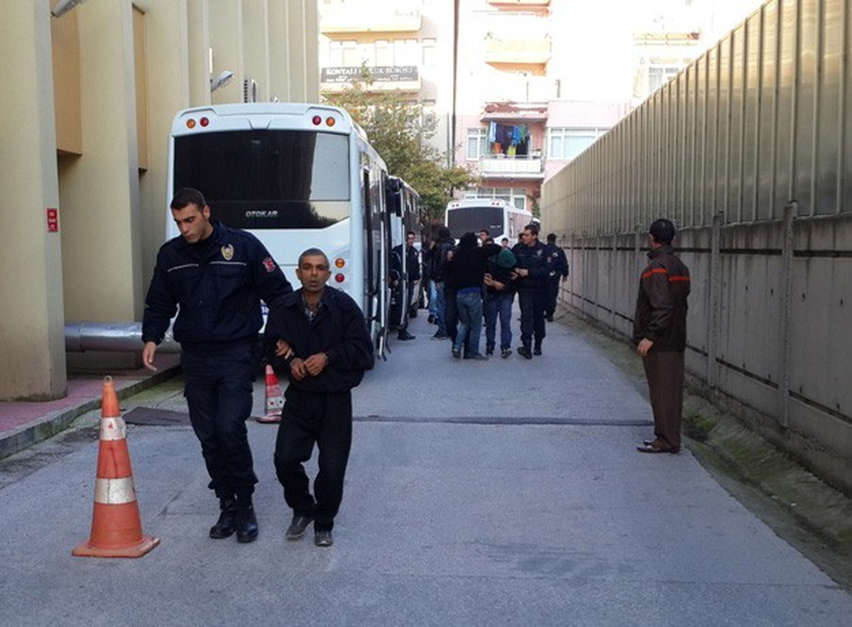 Torbacı Operasyonunda 27 Kişi Adliyeye Sevk Edildi