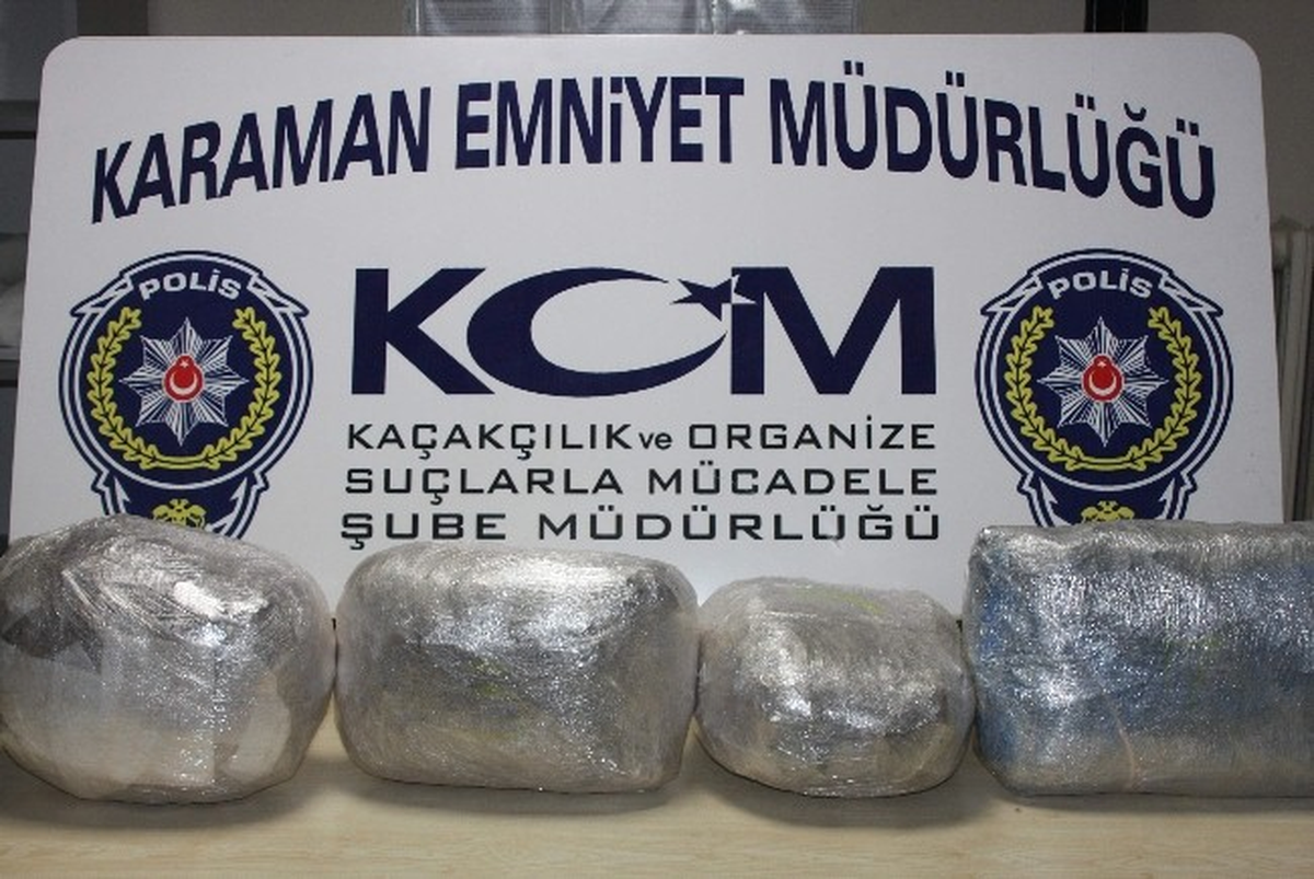 Yolcunun Valizinden Esrar Çıktı