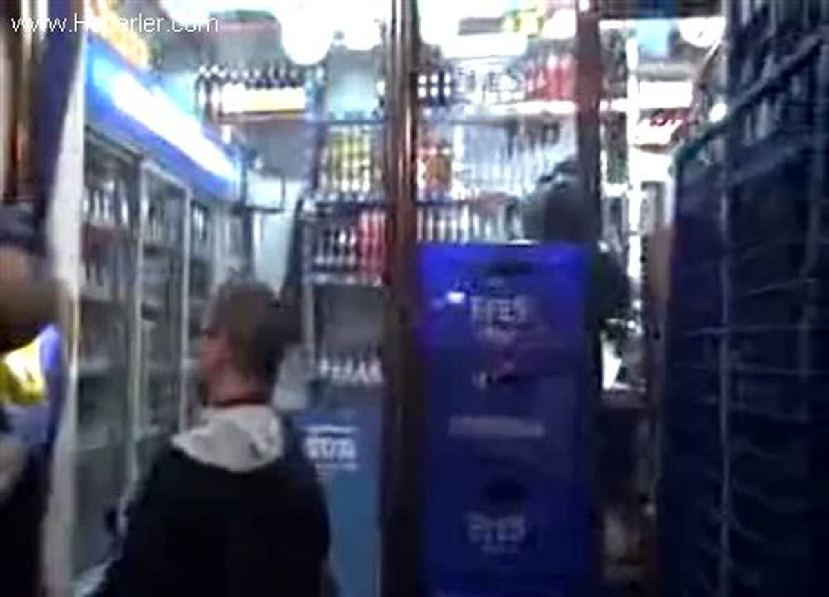 Adıyaman\'da Büfedeki İçki ve Sigaralar Gasp Edildi