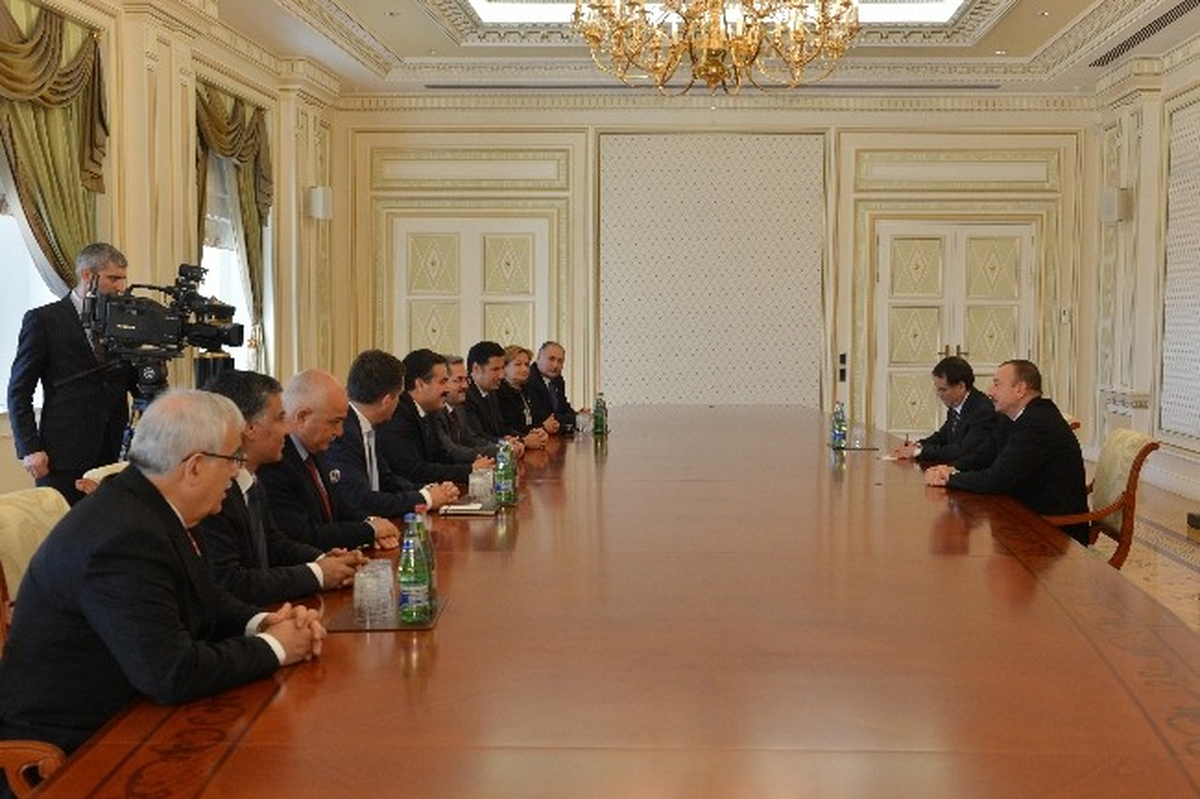 Aliyev İlk Yurt Dışı Ziyaretini Türkiye\'ye Yapacak