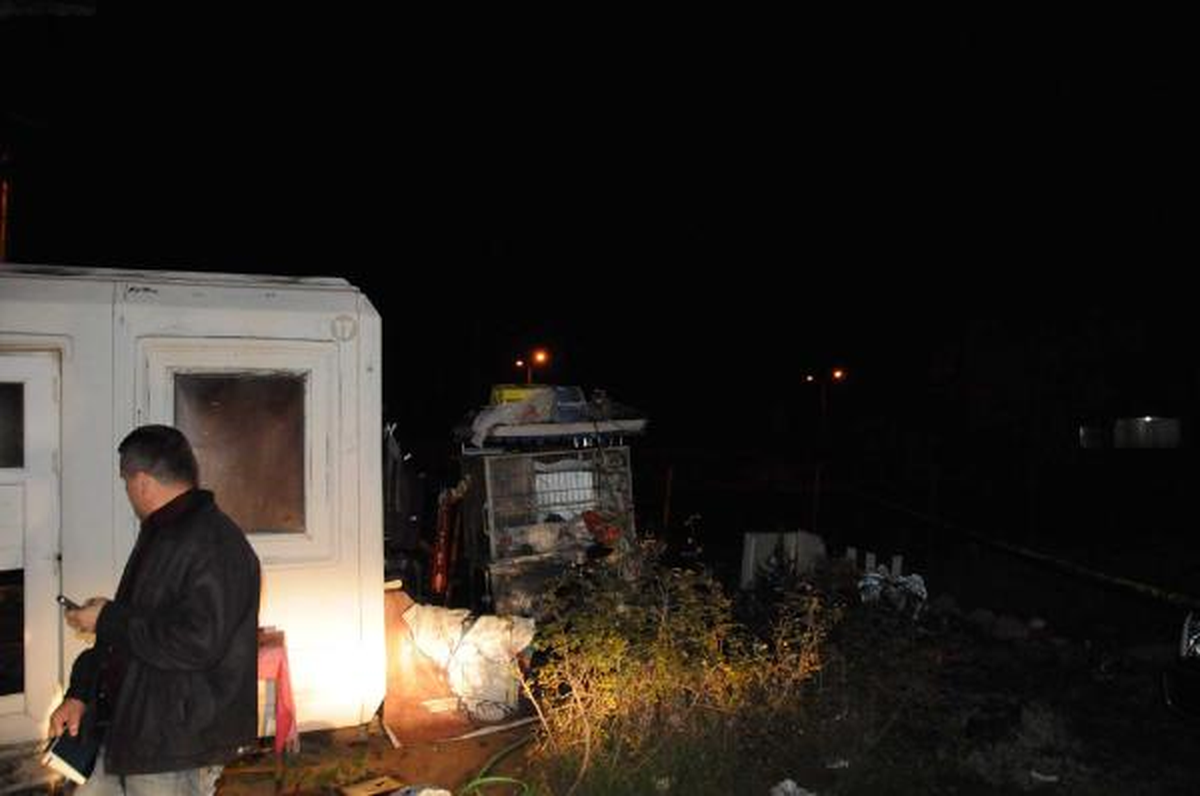 Kalp Krizi Geçirip, Elektrikli Sobanın Üzerine Düşerek Öldü