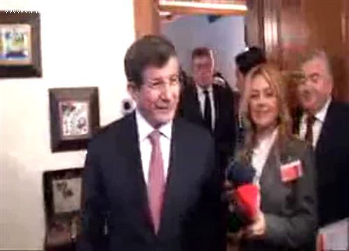 Davutoğlu, Cenevre\'ye Ermeni Anıtı Dikilmesi Konusundaki Hassasiyeti İletti