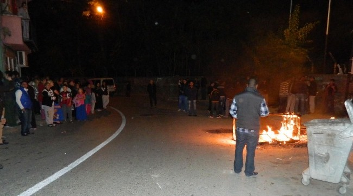Osmangazi\'de Gece Yarısı Baz İstasyonu Eylemi