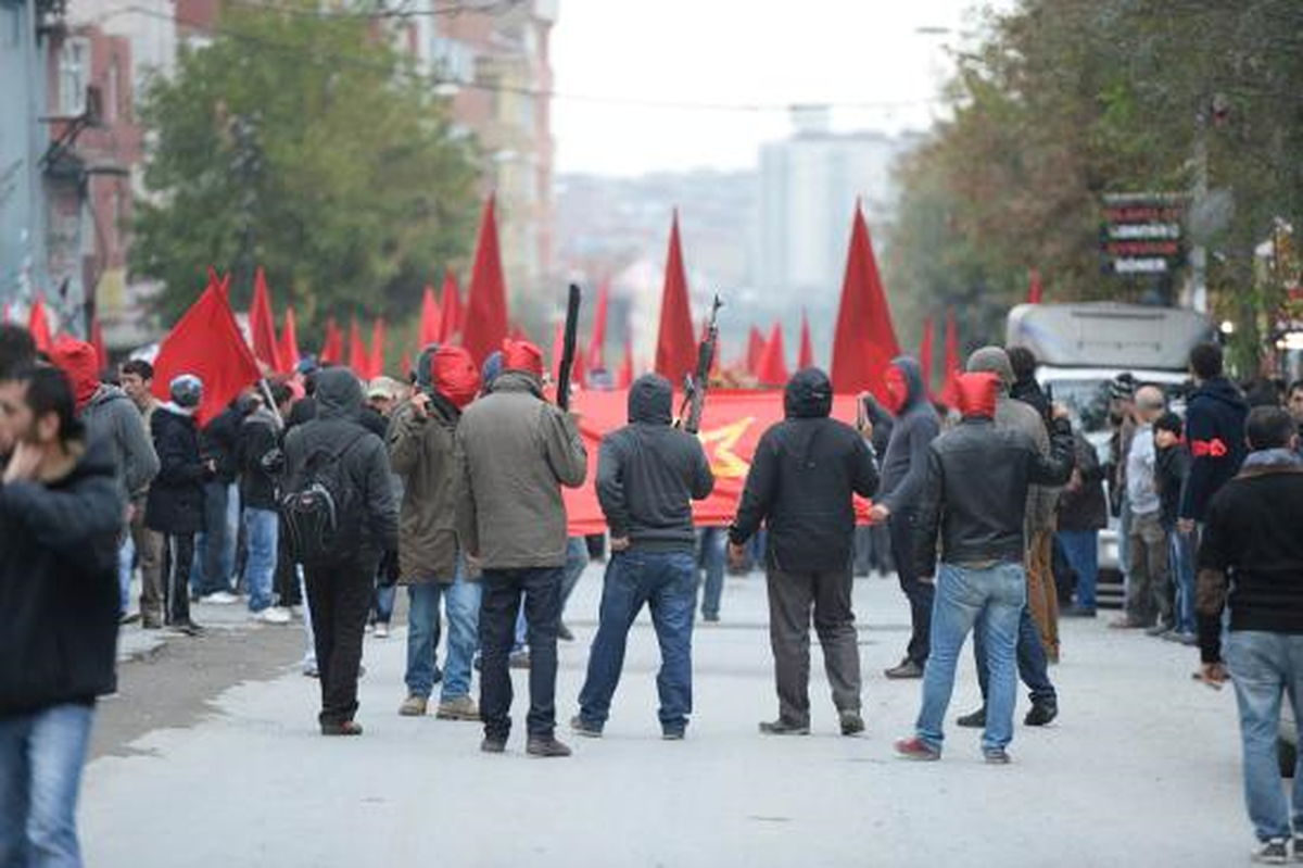 Gülsuyu Gözaltılarında 19 Kişiye Tutuklama