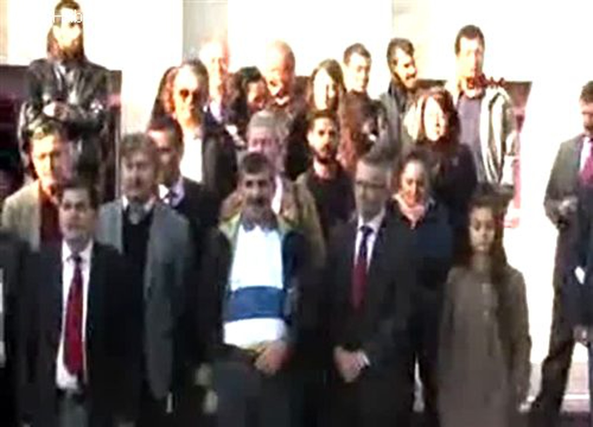 Kesk\'lilere Gözaltıyı Protesto Edenlere İlk Duruşmada Beraat