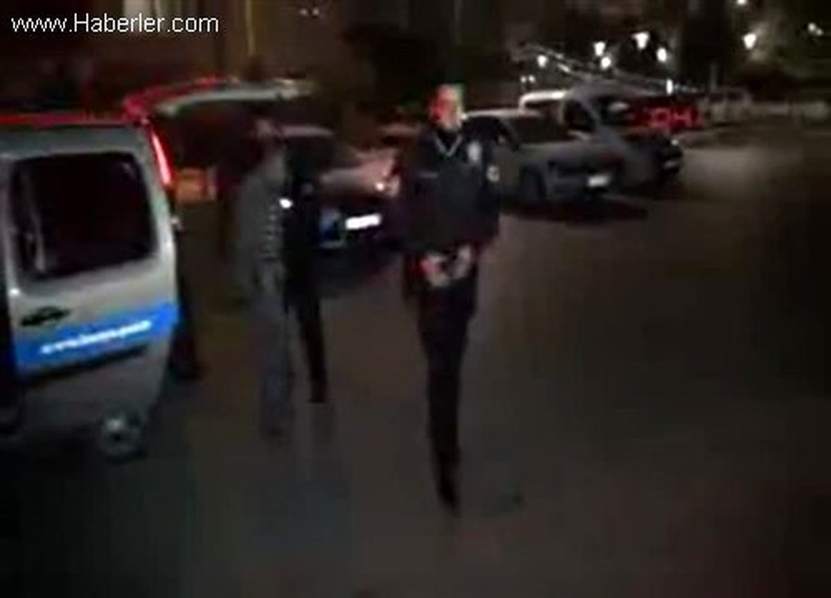 Kucağında Çocuklar, Vücutlarında Esrarla Yakalandılar