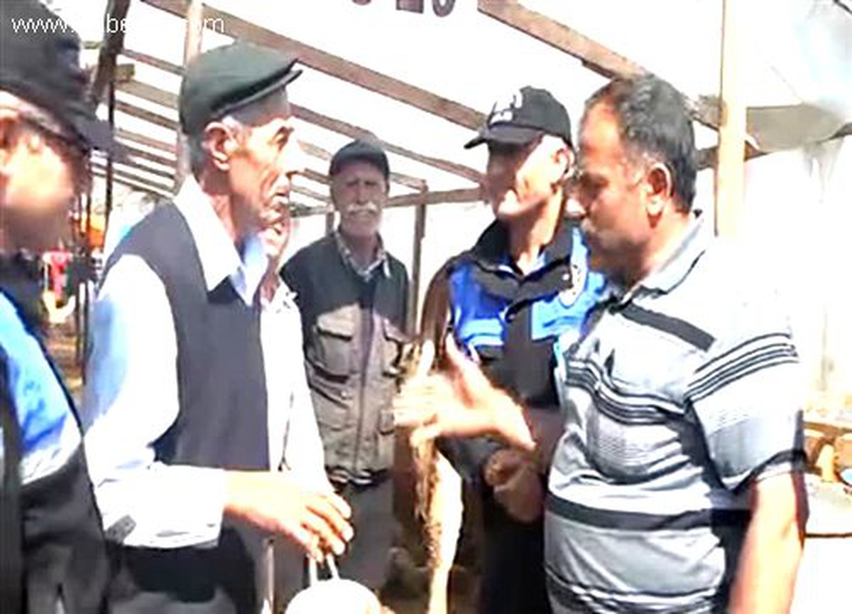 İzmir\'de Kurban Pazarlığında \'Uzlaşma Timi\'