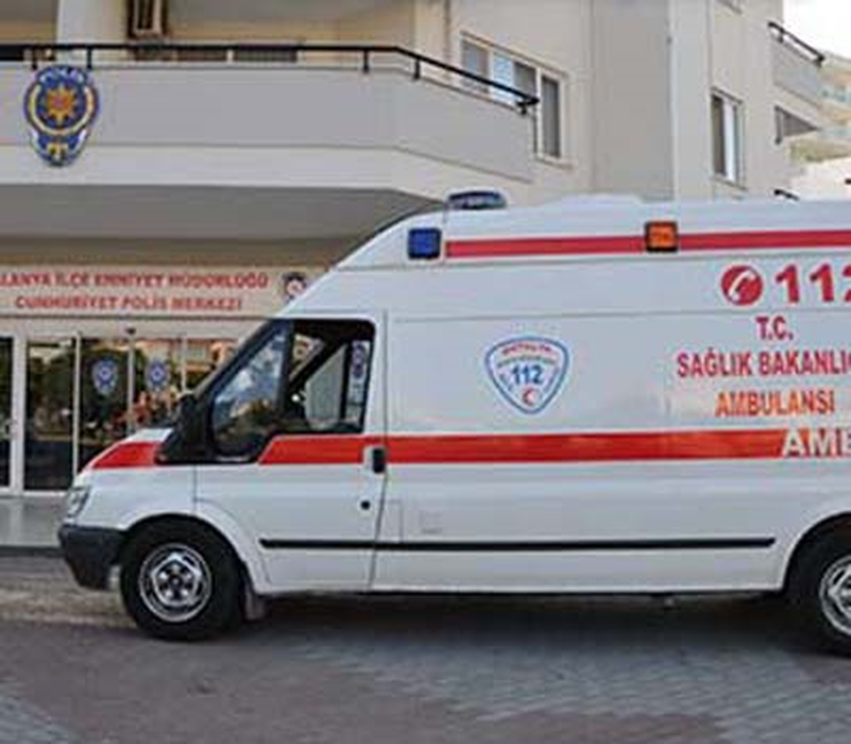 Malatya\'da, 112 Acil Servis Ekibine Dayak ve Tehdit