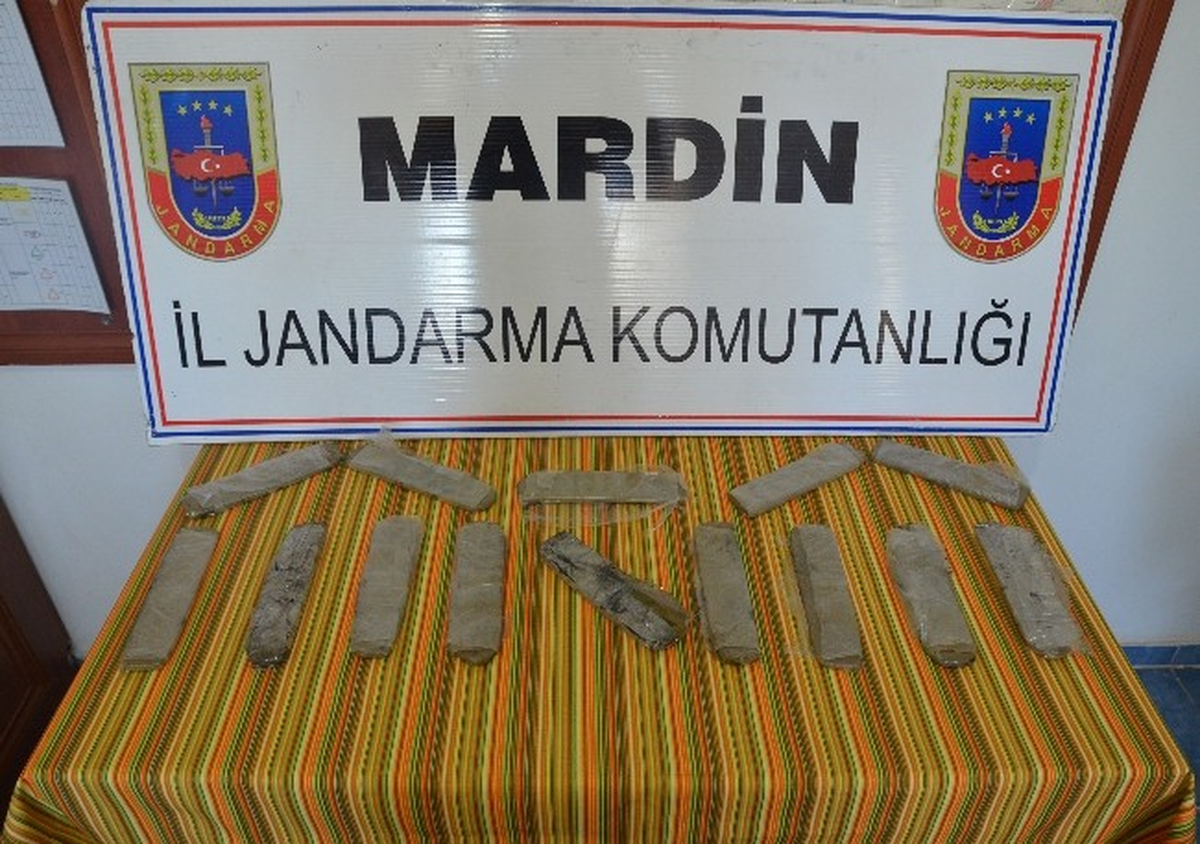 Mardin\'de 1 Kilo 500 Gram Toz Esrar Ele Geçirildi