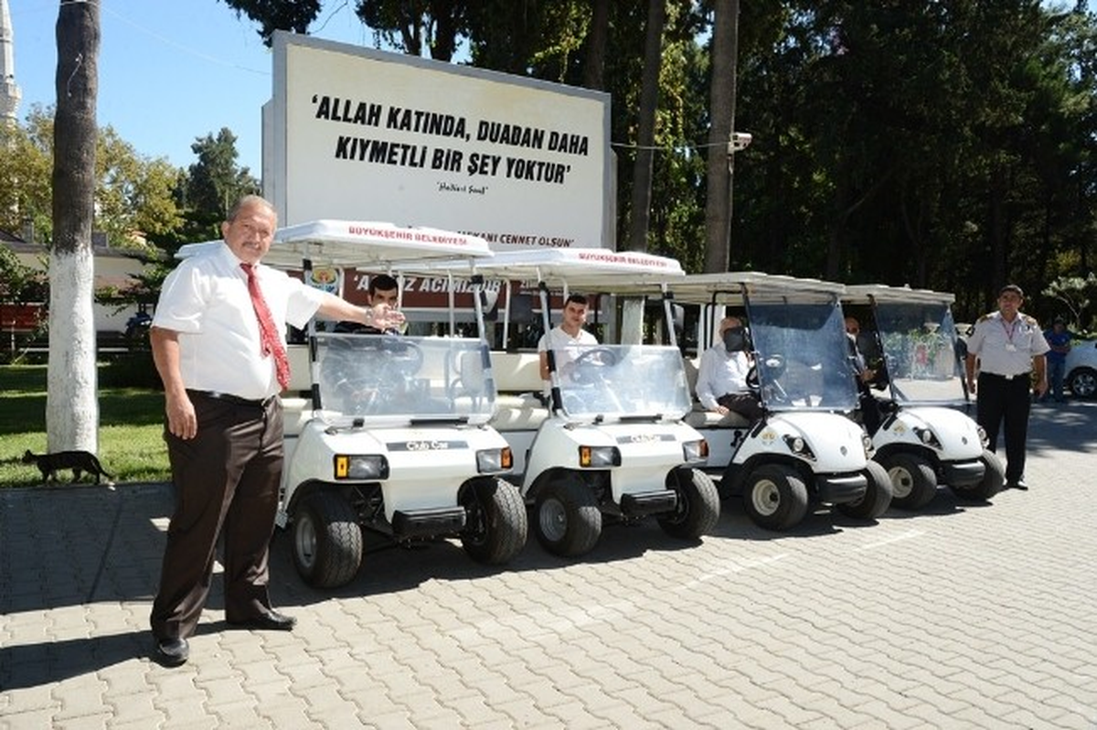 Mezarlıklarda Bayram Hazırlığı