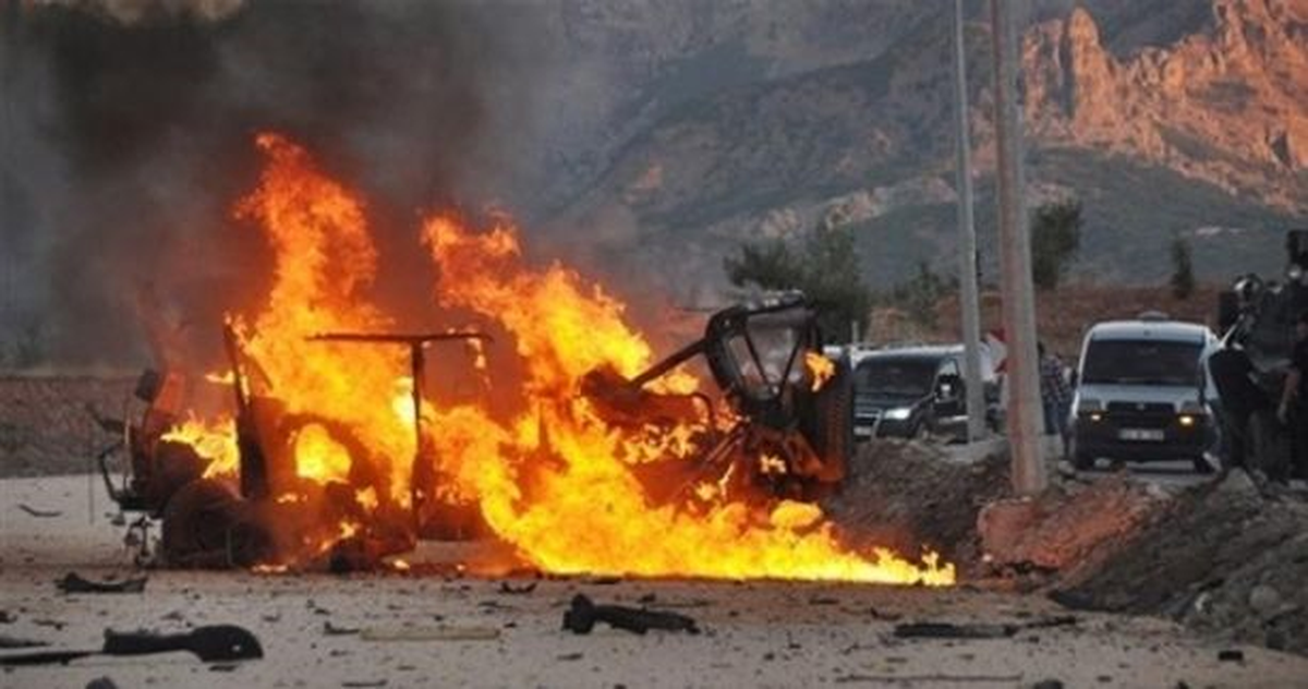 Pakistan\'da Bombalı Saldırı: 1 Ölü, 20 Yaralı