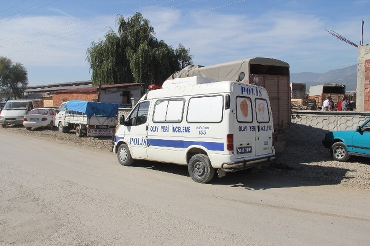 Sakarya\'da Hayvan Pazarında Kavga: 15 Yaralı