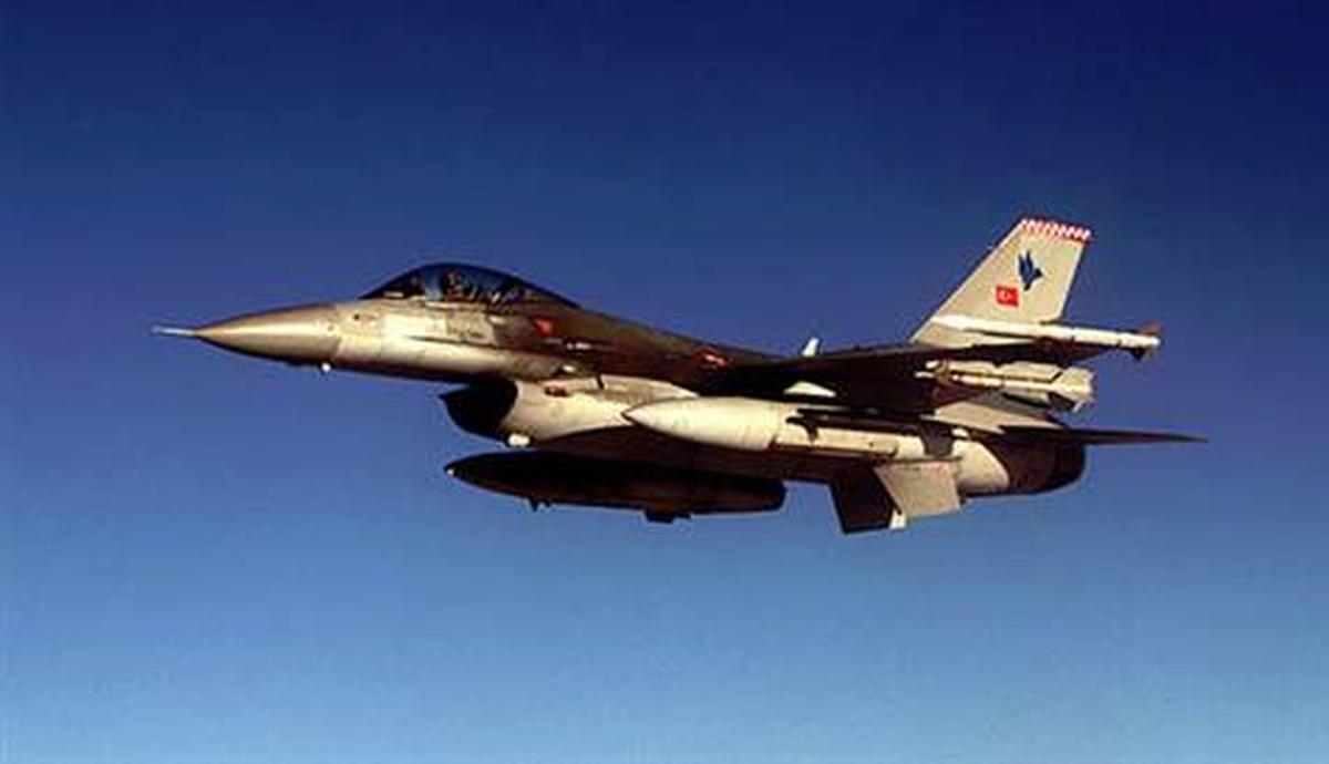 Suriye Sınırında F-16 Devriyeleri