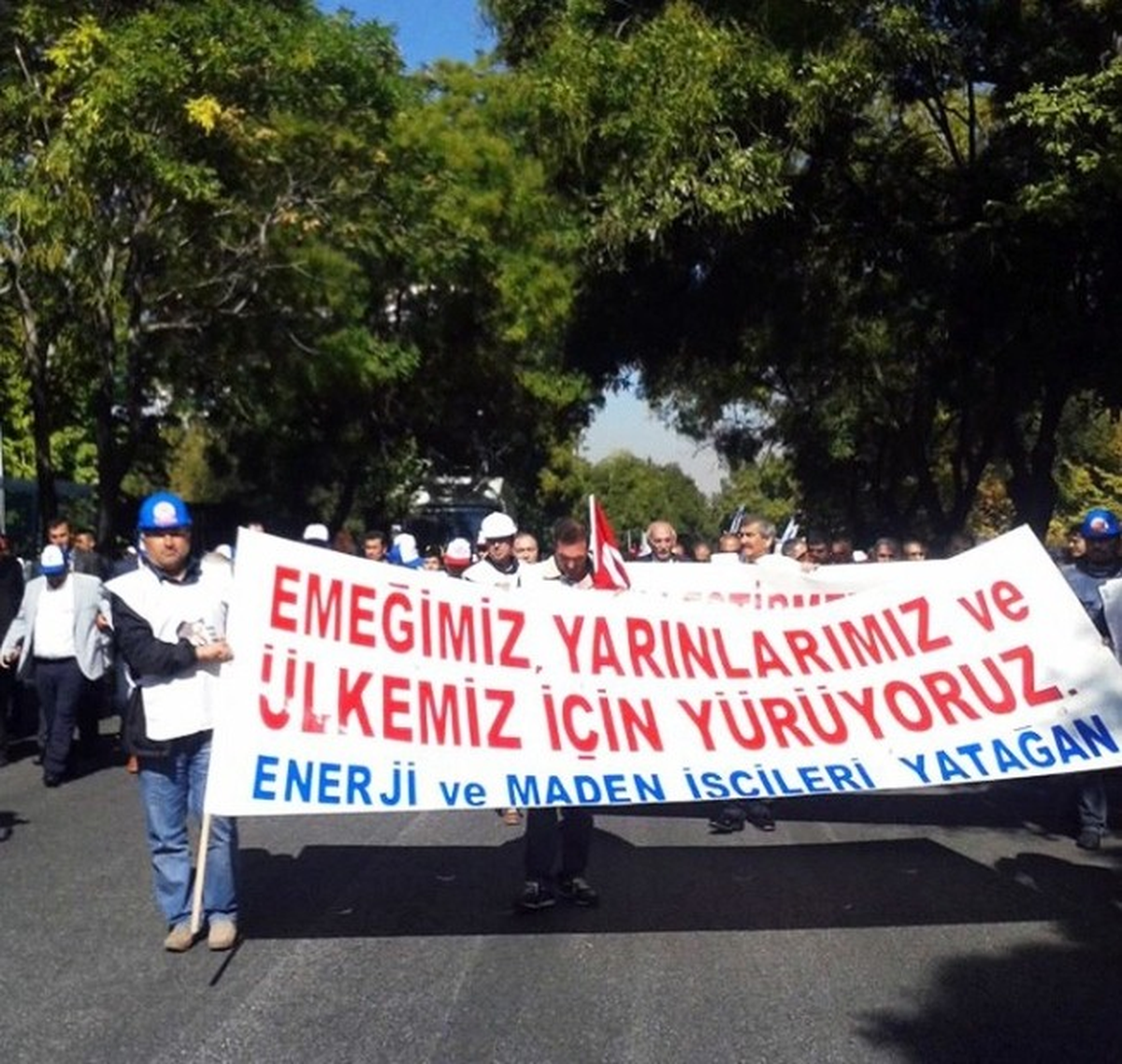 Termik Santral İşçilerinden Özelleştirmeye Karşı Düdüklü Eylem