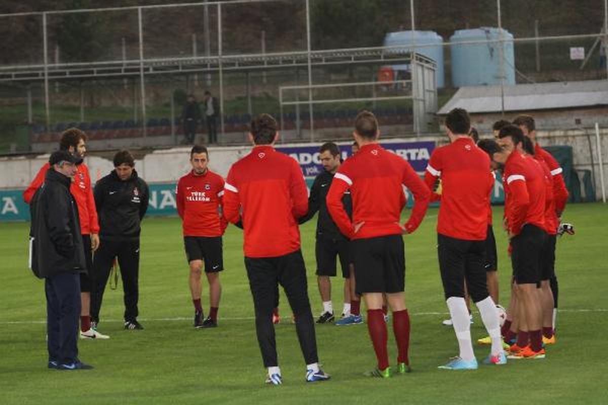 Trabzonspor 13 Eksikle Çalıştı