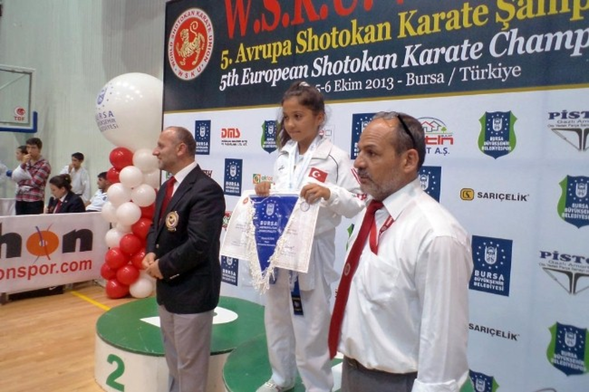 Yenişehirli Küçük Karatecilerin Büyük Başarısı